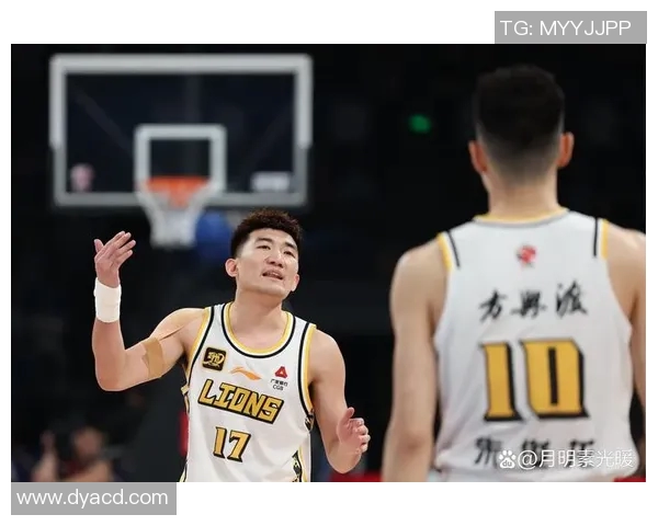 CBA精彩对决回顾广东队与吉林队的巅峰对抗录像分析